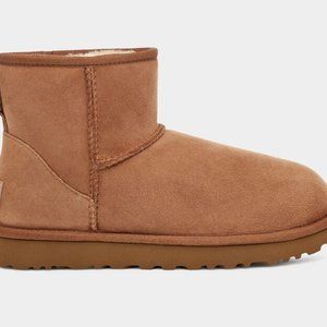 UGG Classic Mini II Size 11